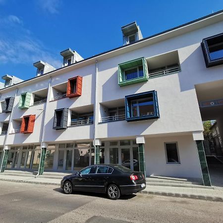 Antracit Apartman - Free Parking ペーチ エクステリア 写真